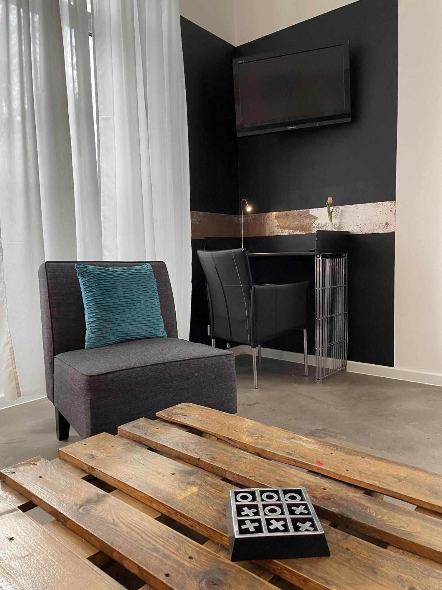 וופרטל Amical Hotel מראה חיצוני תמונה